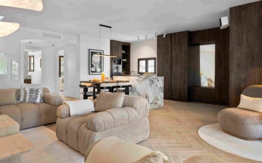 ID 241 / Duplex penthouse s výhledem na moře, Marbella