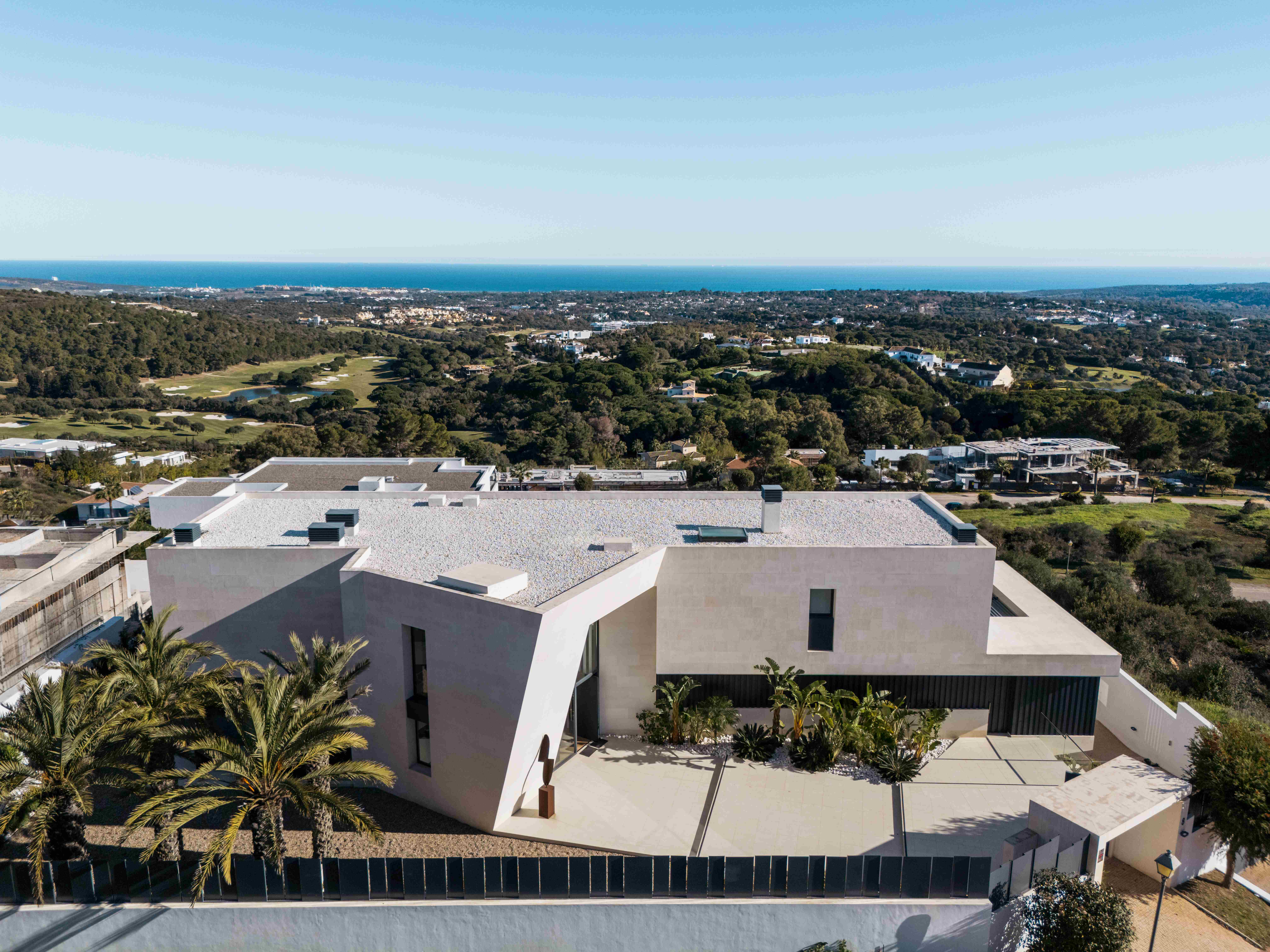 ID 255 / Moderní vila v Sotogrande s výhledem na moře